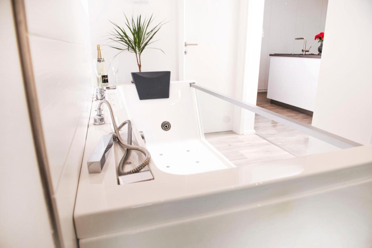 Luxus Suite Im Herzen Von Kempten***** +Parkplatz Extérieur photo